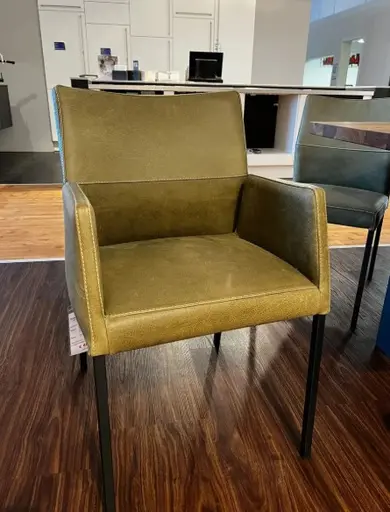 Essgruppe LENNOX - Ausstellungsgruppe in Landsberg